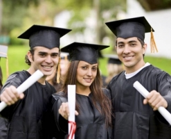 Into University Partnership (UK) offers scholarships for academic programs