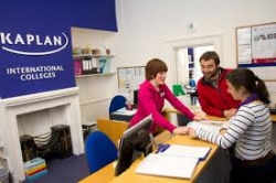 Special offer on vacation English courses in the UK for schoolchildren in summer 2016 – 15-20% discount at KAPLAN centres!