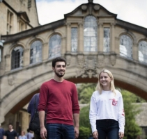 Oxford International в Великобритании предлагает скидки 20% на курсы английского языка!