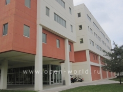 Florida International University, Miami (32)