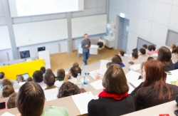 IUBH University продолжает прием документов на программы высшего образования и магистратуры в Германии!
